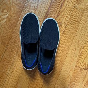 Rothy’s black honeycomb sneaker